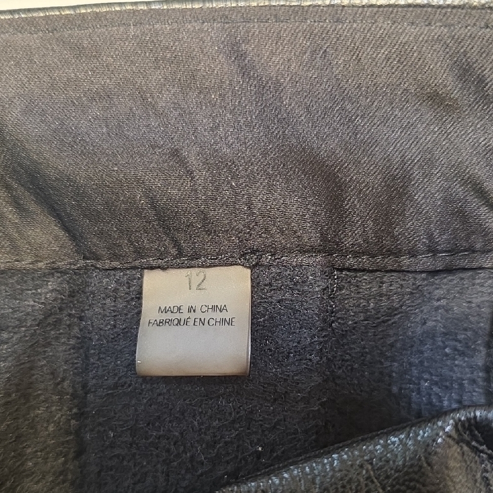 T Tahari Black A-Line Skirt - Picture 4 of 4